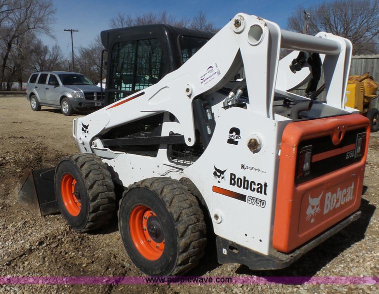 image for item L3665 2012 Bobcat S750 skid steer