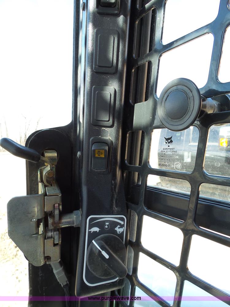 image for item L3665 2012 Bobcat S750 skid steer