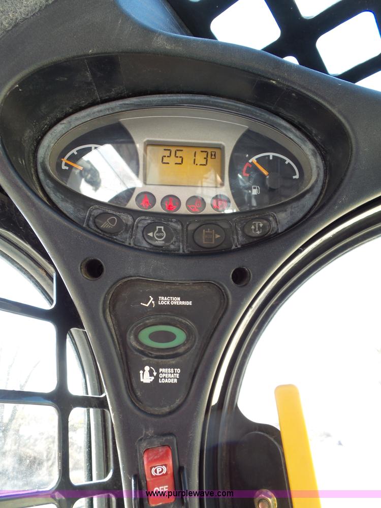 image for item L3665 2012 Bobcat S750 skid steer