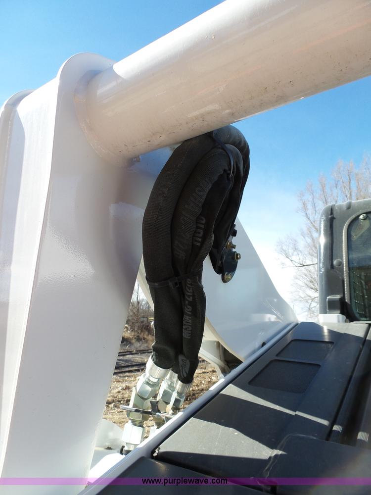 image for item L3665 2012 Bobcat S750 skid steer