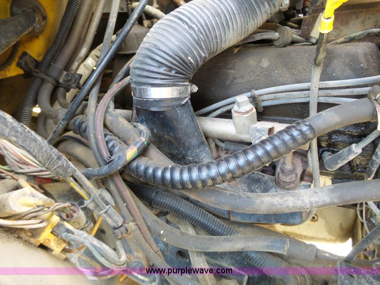 image for item L3666 1988 Ford F700 bucket truck