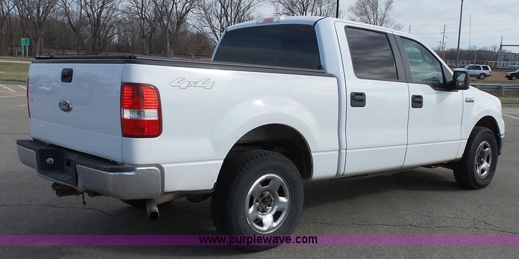 image for item L3690 2008 Ford F150 XLT SuperCrew pickup truck