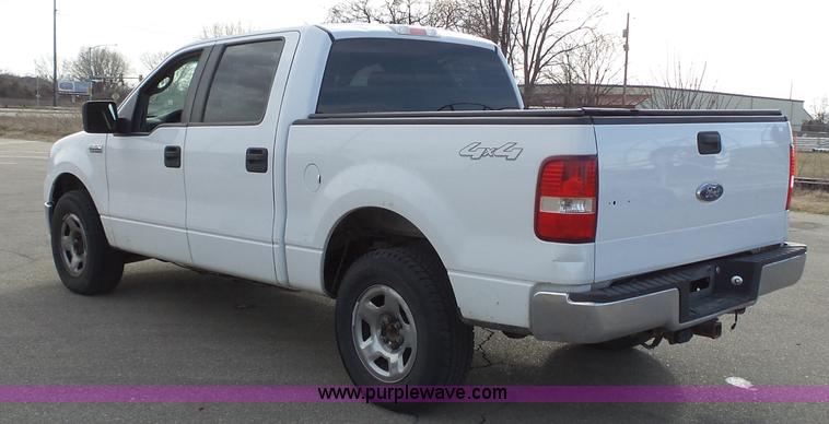image for item L3690 2008 Ford F150 XLT SuperCrew pickup truck