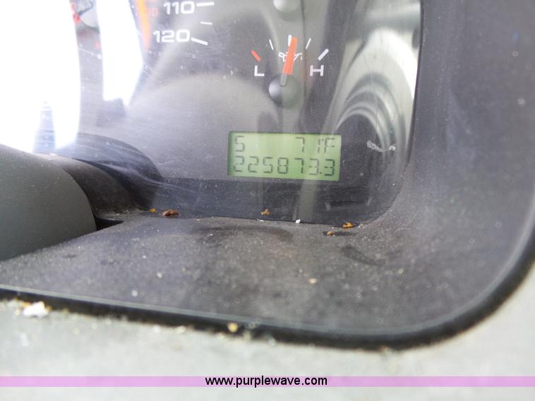 image for item L3690 2008 Ford F150 XLT SuperCrew pickup truck