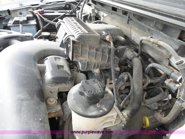 image for item L3690 2008 Ford F150 XLT SuperCrew pickup truck