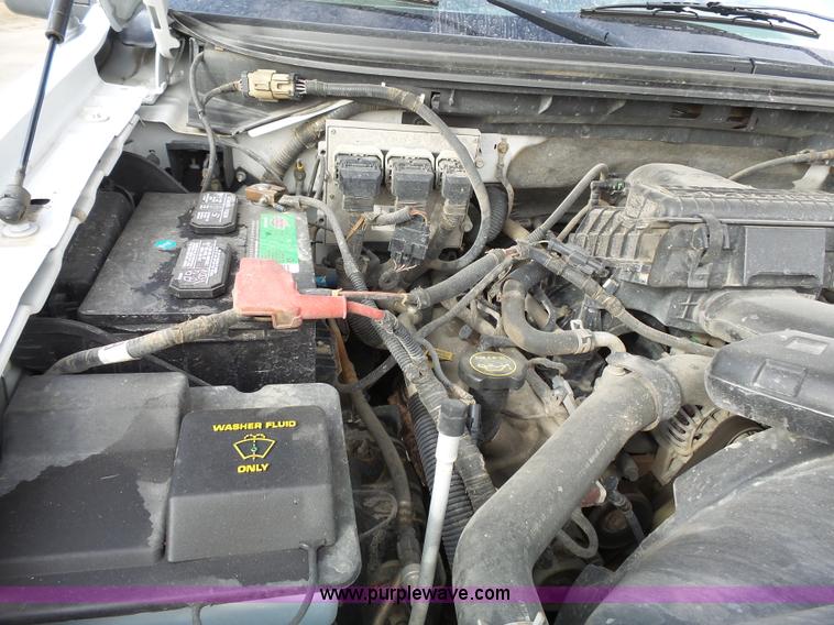 image for item L3690 2008 Ford F150 XLT SuperCrew pickup truck