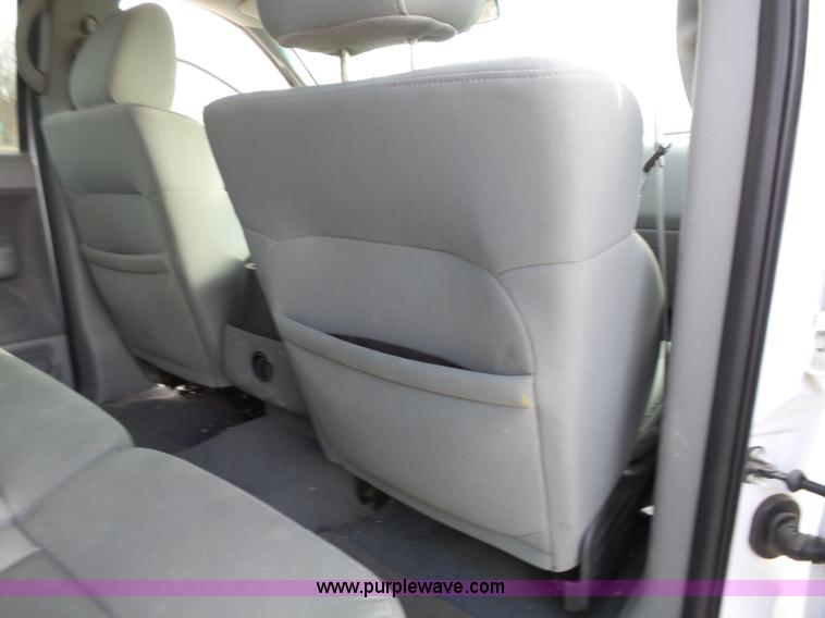 image for item L3690 2008 Ford F150 XLT SuperCrew pickup truck