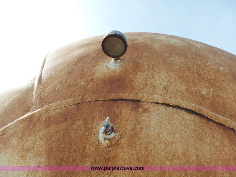 image for item L3709 1965 Cherokee steel propane tank