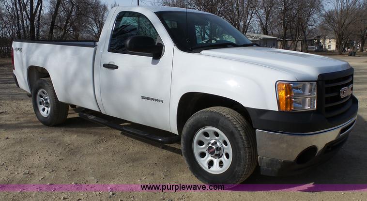 image for item L3710 2012 GMC Sierra 1500 pickup truck