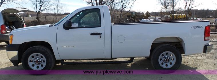 image for item L3710 2012 GMC Sierra 1500 pickup truck