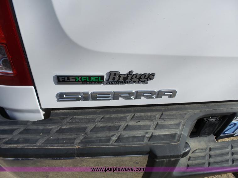 image for item L3710 2012 GMC Sierra 1500 pickup truck