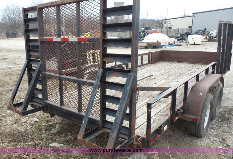 image for item L4760 2004 Load Trail equipment trailer