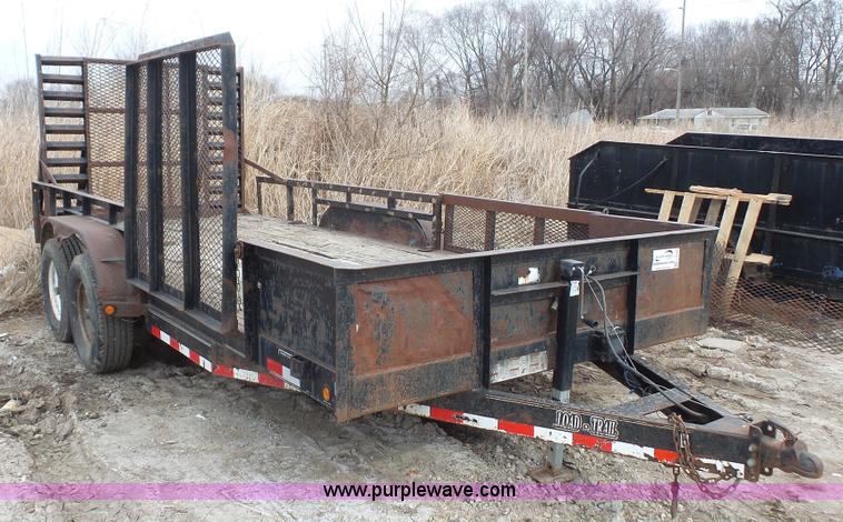 image for item L4760 2004 Load Trail equipment trailer