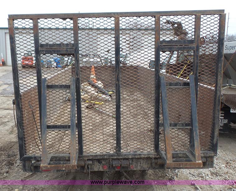 image for item L4761 2003 L&L equipment trailer