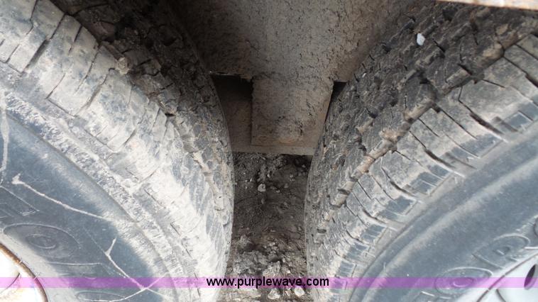 image for item L4761 2003 L&L equipment trailer