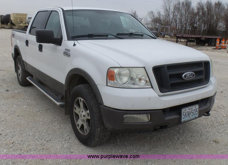 image for item L5427 2004 Ford F150 SuperCrew pickup truck