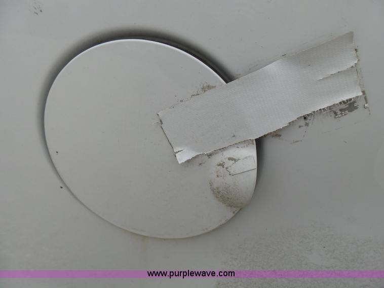 image for item L5427 2004 Ford F150 SuperCrew pickup truck