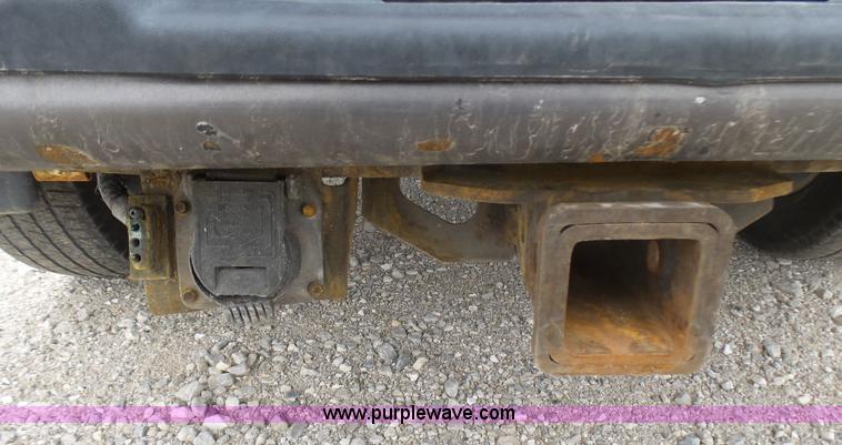 image for item L5427 2004 Ford F150 SuperCrew pickup truck