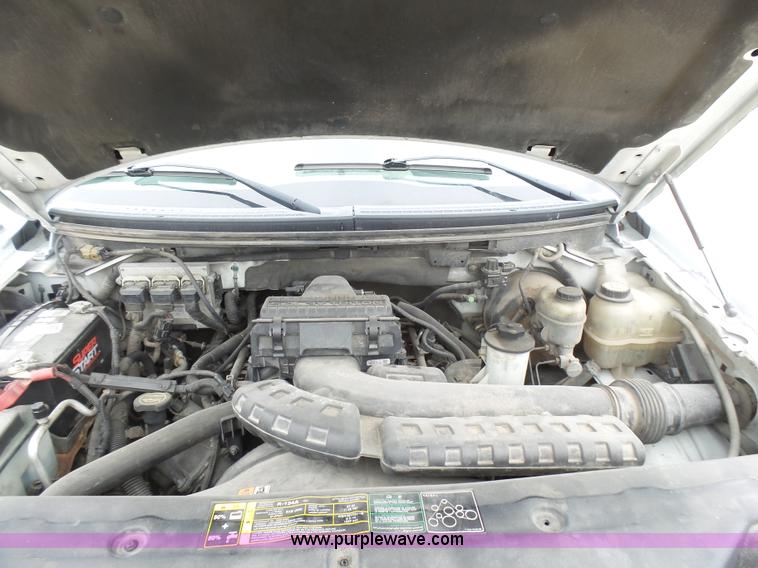 image for item L5427 2004 Ford F150 SuperCrew pickup truck