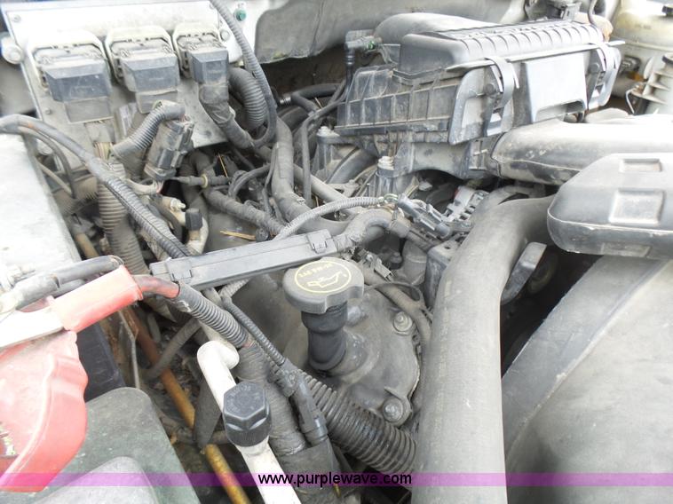 image for item L5427 2004 Ford F150 SuperCrew pickup truck