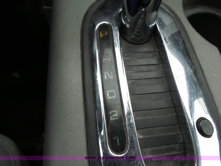 image for item L5427 2004 Ford F150 SuperCrew pickup truck