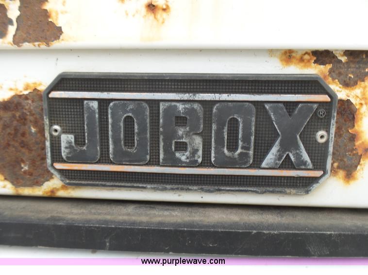 image for item L5428 2007 Chevrolet Silverado 2500HD pickup truck