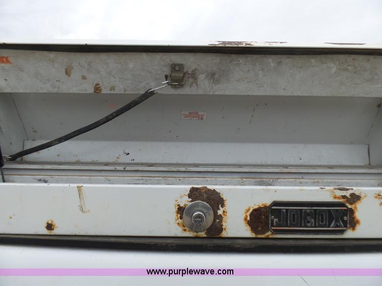 image for item L5428 2007 Chevrolet Silverado 2500HD pickup truck