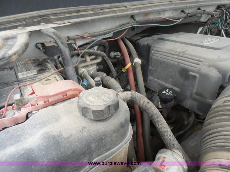 image for item L5428 2007 Chevrolet Silverado 2500HD pickup truck