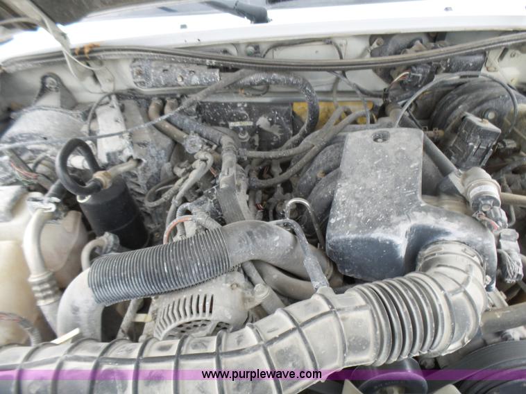 image for item L5429 2003 Ford Ranger pickup truck