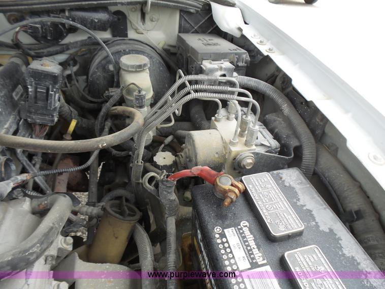 image for item L5429 2003 Ford Ranger pickup truck