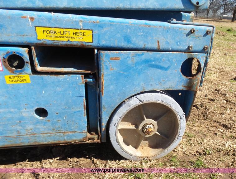 image for item L5751 (5) Upright MX-19 scissor lifts