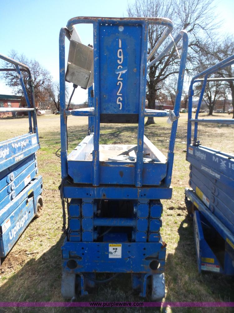 image for item L5751 (5) Upright MX-19 scissor lifts