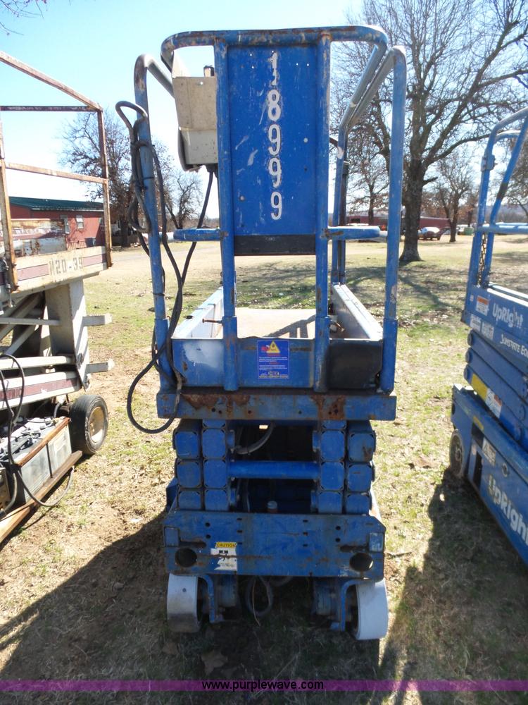 image for item L5751 (5) Upright MX-19 scissor lifts