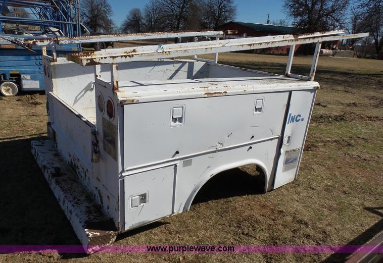 image for item L5752 Truck bed and racks