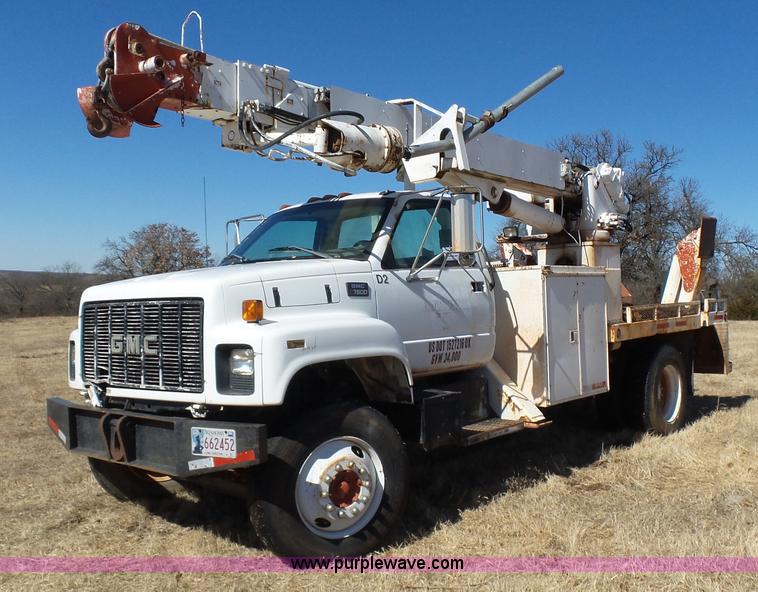 image for item L5754 1998 GMC C7500 bucket truck