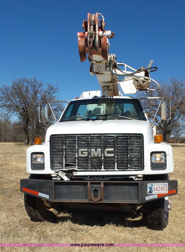 image for item L5754 1998 GMC C7500 bucket truck
