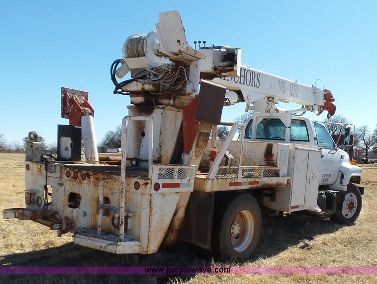 image for item L5754 1998 GMC C7500 bucket truck