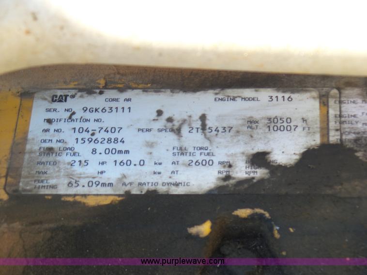 image for item L5754 1998 GMC C7500 bucket truck