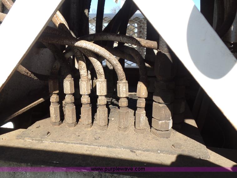 image for item L5755 1981 International S1800 digger derrick truck