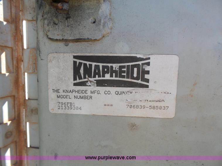 image for item L5756 2007 Chevrolet Silverado 2500HD utility truck