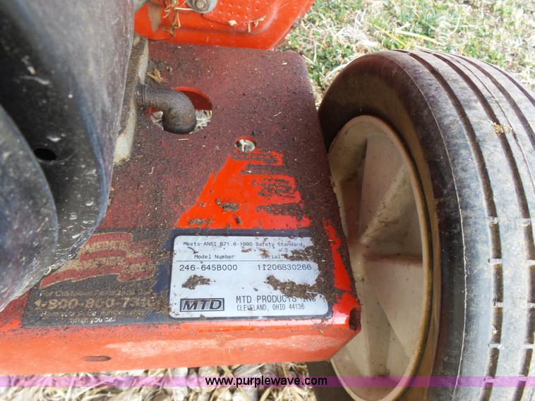 image for item L6247 MTD Yard Machines chipper/shredder