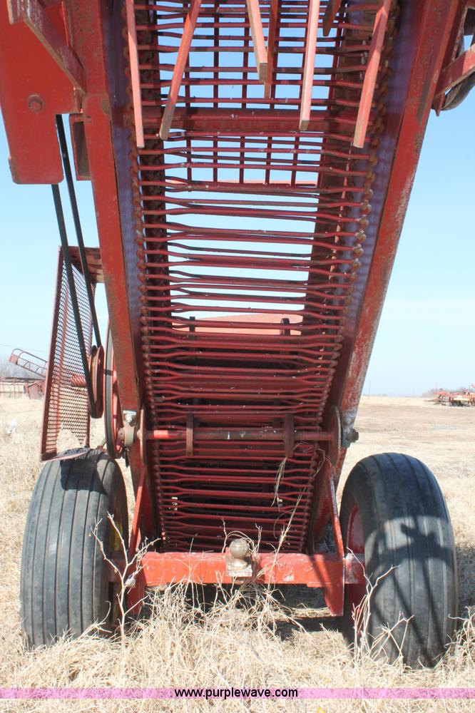 Bermuda King 2087 sprig harvester in Ponca City, OK Item L6822 sold