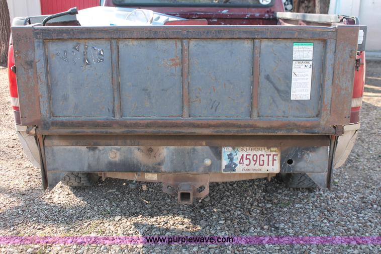 image for item L6823 1999 Ford F250 Super Duty XLT SuperCab pickup truck