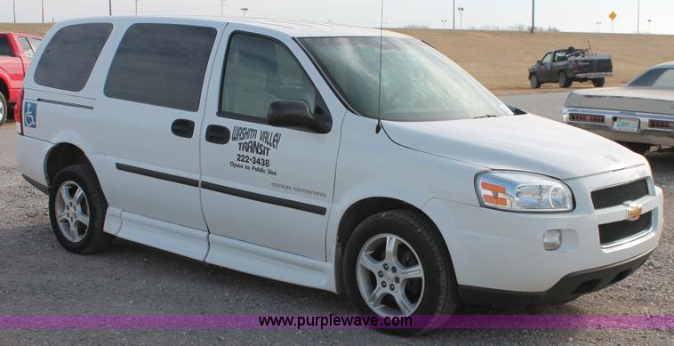 image for item L6831 2008 Chevrolet Uplander van