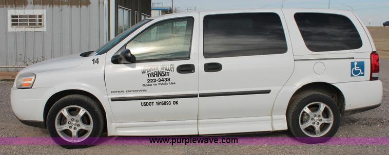 image for item L6831 2008 Chevrolet Uplander van