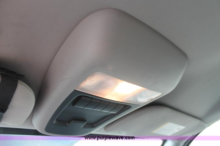 image for item L6831 2008 Chevrolet Uplander van