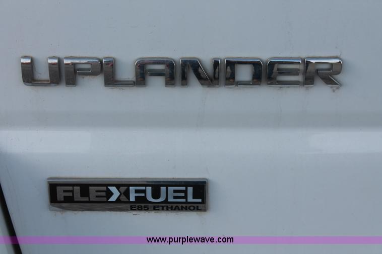 image for item L6831 2008 Chevrolet Uplander van