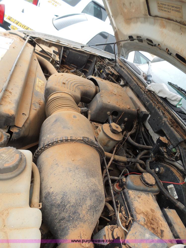 image for item L6834 1998 Ford F150 pickup truck