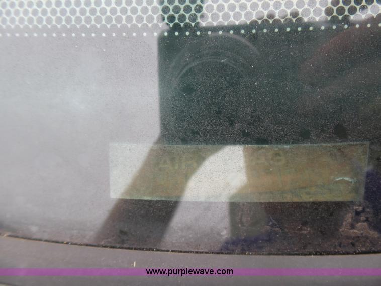 image for item L6834 1998 Ford F150 pickup truck