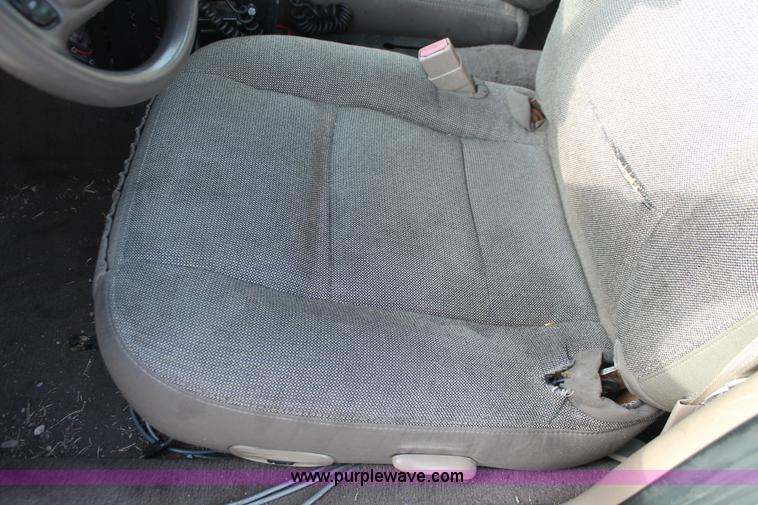 image for item L6835 2003 Ford Crown Victoria Police Interceptor